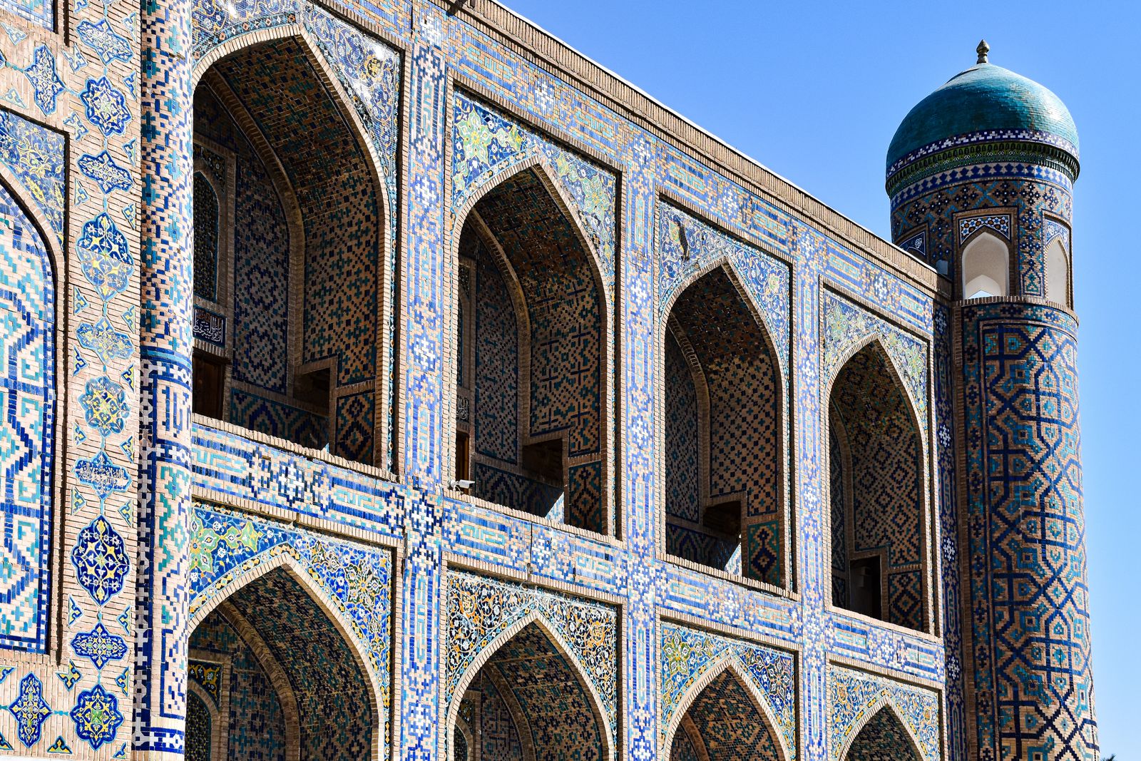 Al-Khwarizmi: Bapak Aljabar dari Khwarezm